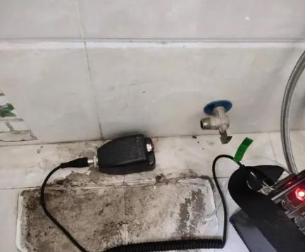 富川屋顶漏水维修公司分享下卫生间漏水的危害及解决方法